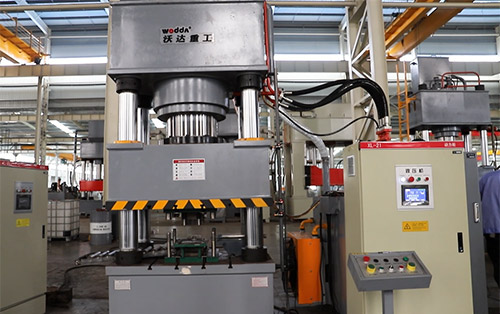 630噸錨桿托盤液壓機(jī)生產(chǎn)線