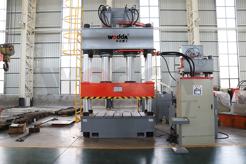 四柱液壓機價格越貴質量越好么