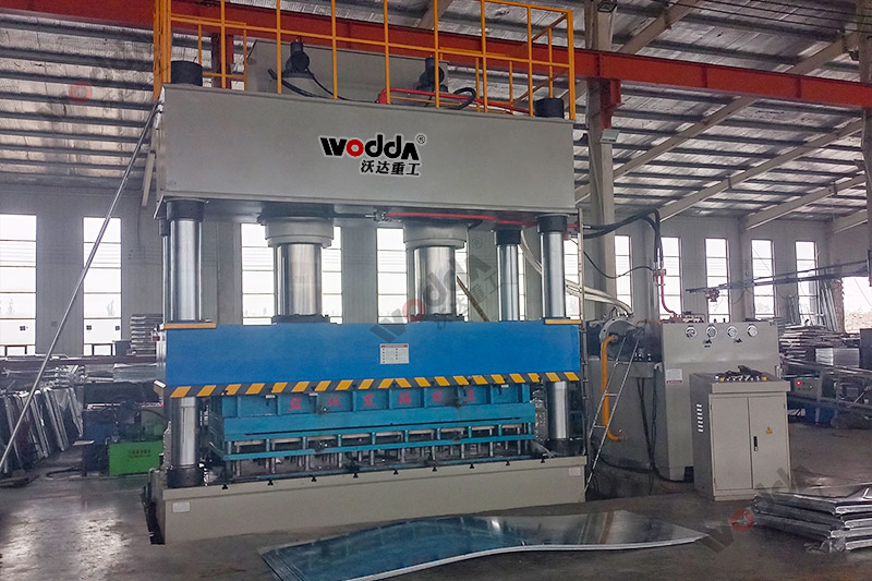 1000噸不銹鋼水箱板拉伸液壓機_1000T雙缸四柱拉伸機 1000噸不銹鋼水箱板拉伸液壓機_1000T雙缸四柱拉伸機