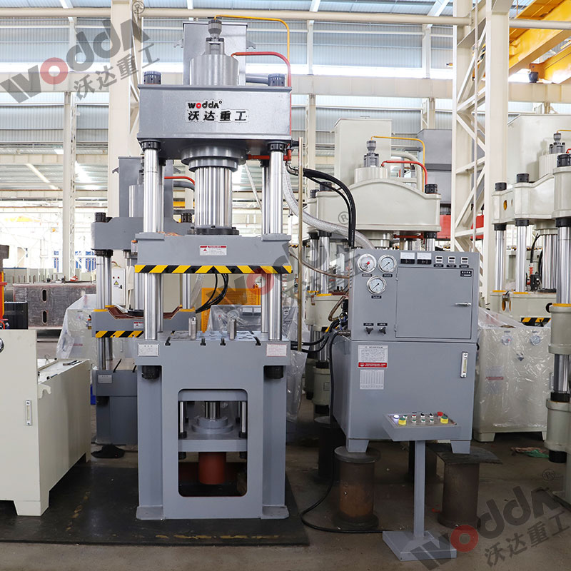 拉伸液壓機(jī) 拉伸液壓機(jī)