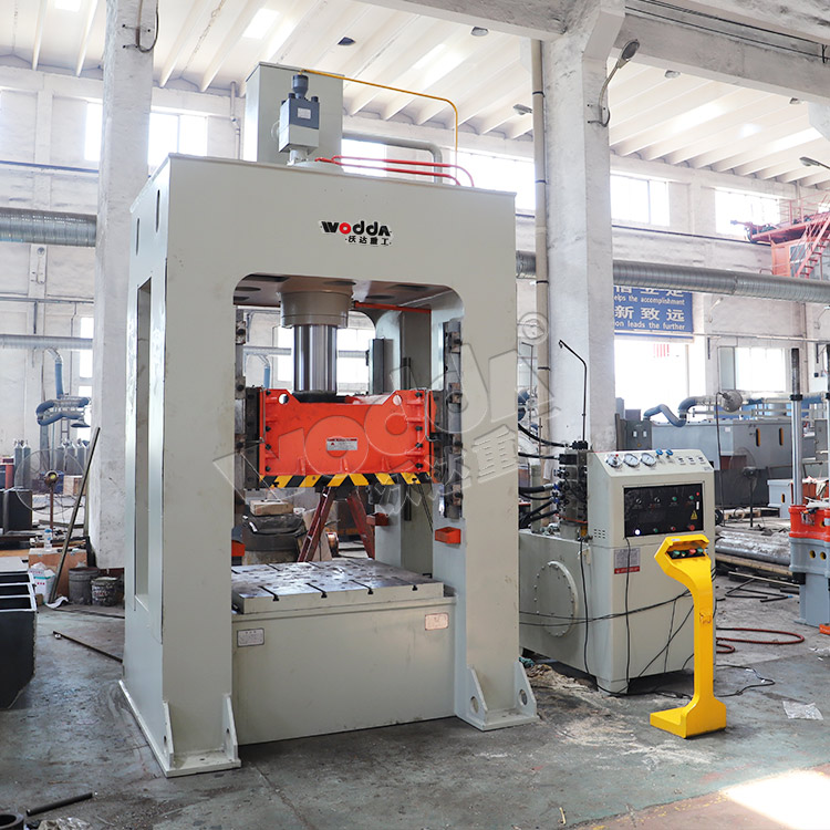 200噸框架式薄板拉伸液壓機(jī)現(xiàn)貨 200噸框架式薄板拉伸液壓機(jī)現(xiàn)貨