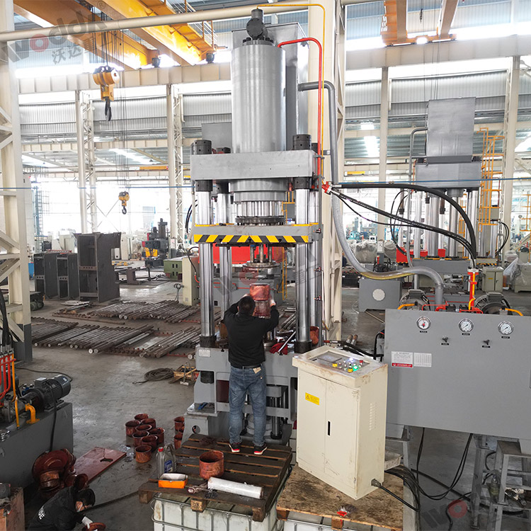 500噸冷泵紫銅內膽深拉伸液壓機 500噸冷泵紫銅內膽深拉伸液壓機