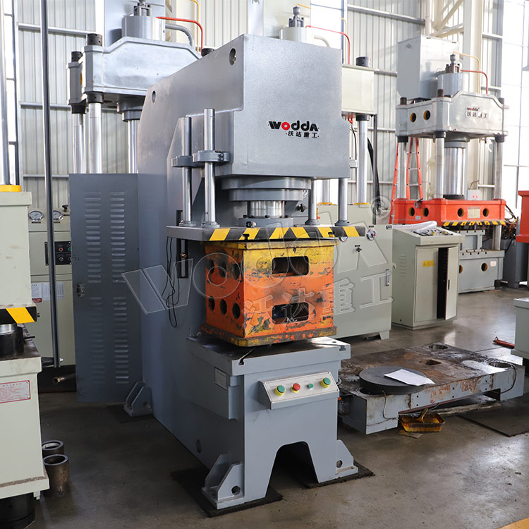 20噸單臂液壓機車間現貨