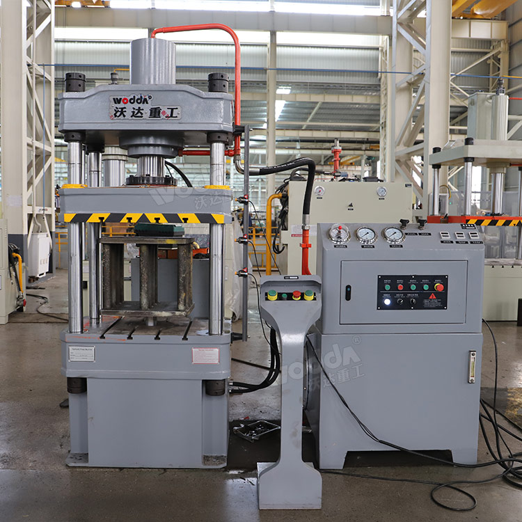 100噸四柱液壓機 100噸四柱液壓機