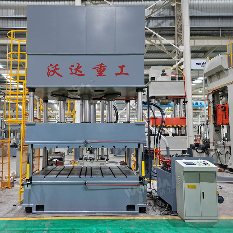 200噸汽車內飾件液壓機車間實物 200噸汽車內飾件液壓機車間實物